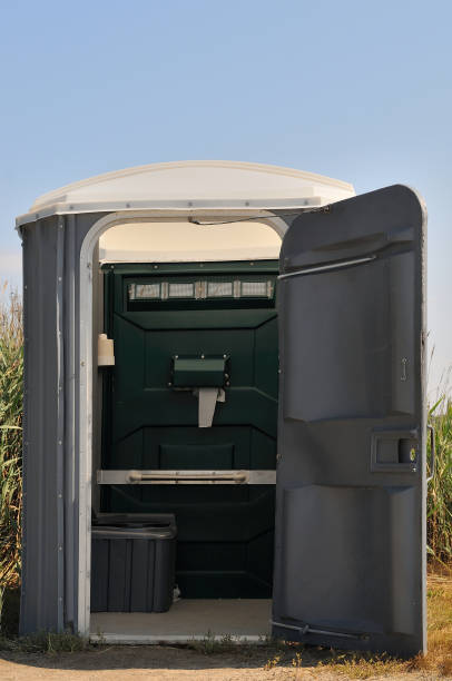 Best Portable restroom trailer rental  in Ravenel, SC